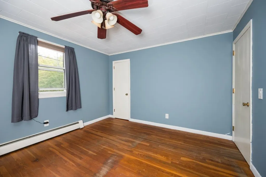 37 Lowell Street Rochester NH 03867