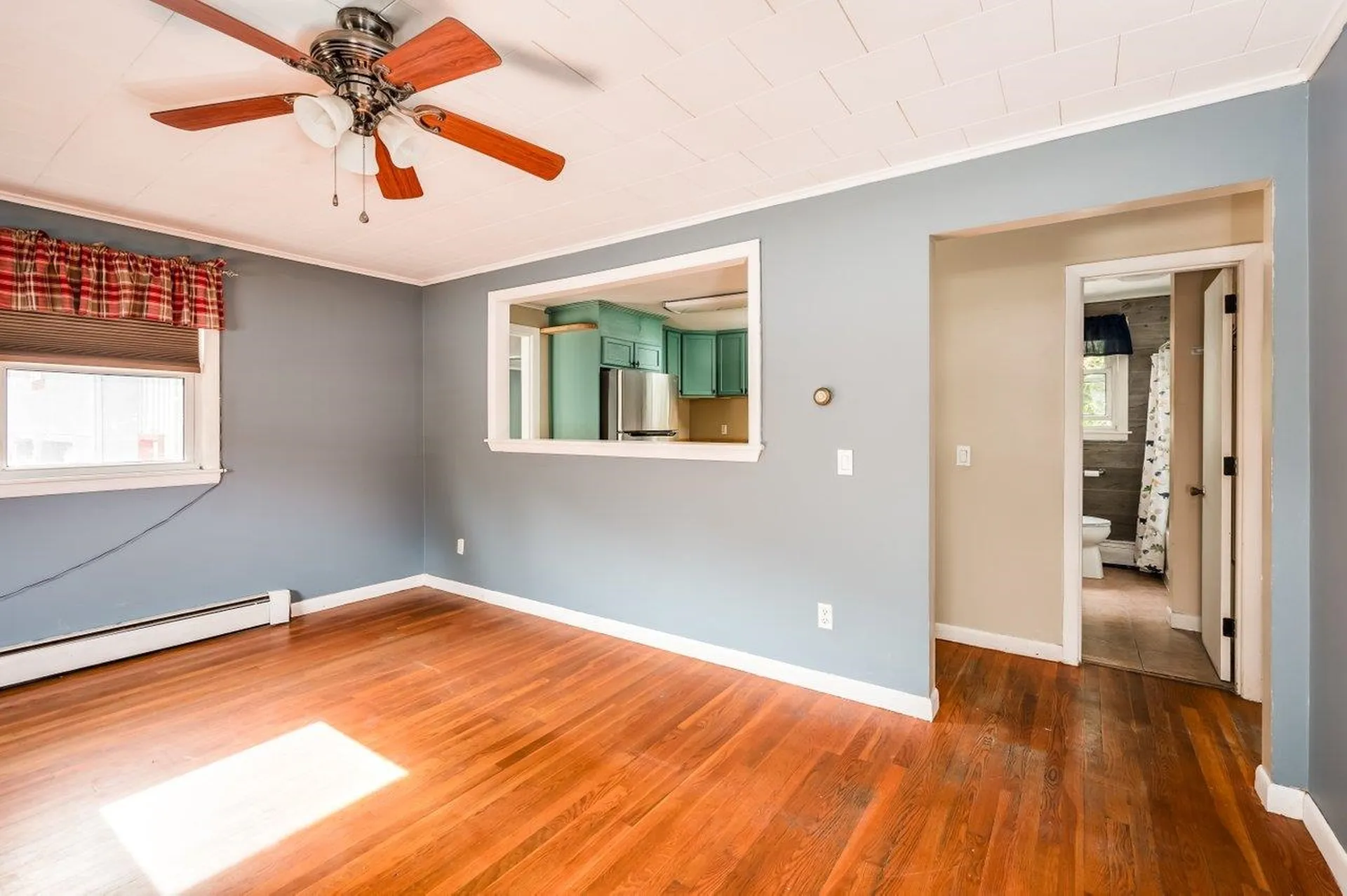 37 Lowell Street Rochester NH 03867