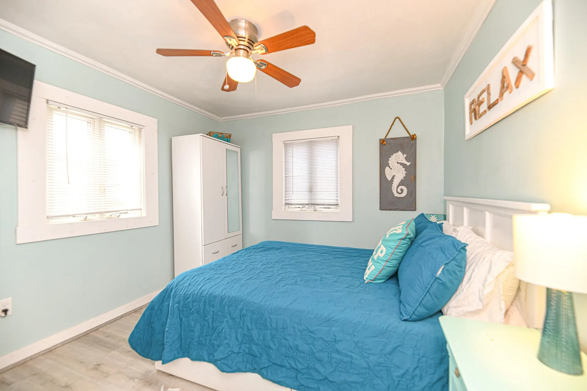 23 Wall Street Hampton NH 03842