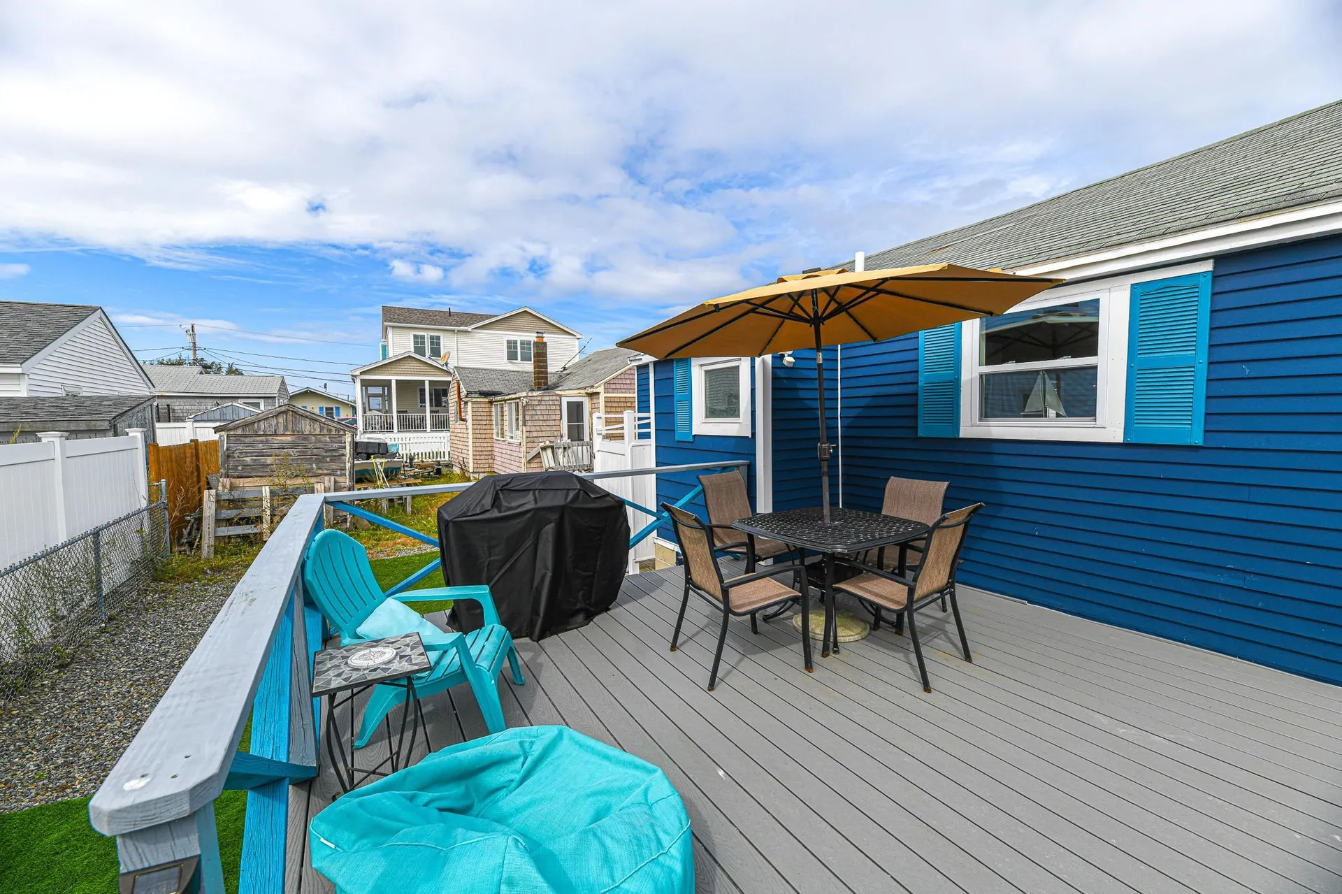 23 Wall Street Hampton NH 03842