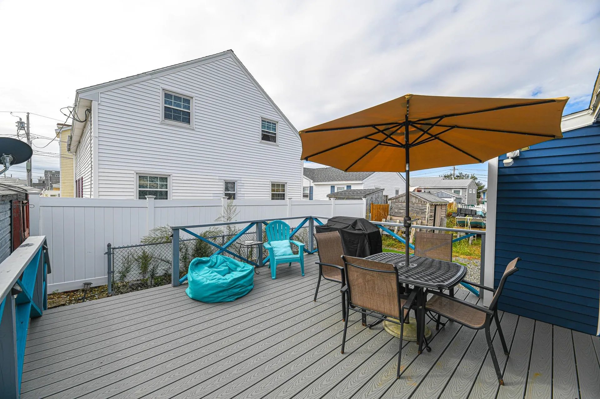 23 Wall Street Hampton NH 03842