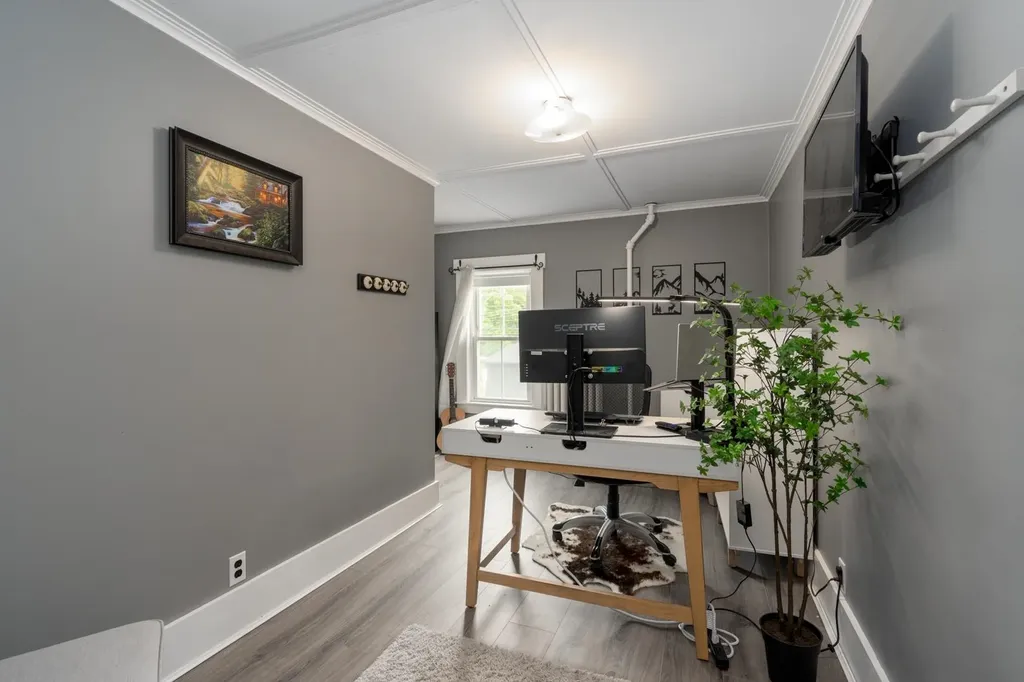 135 Main Street Meredith NH 03253