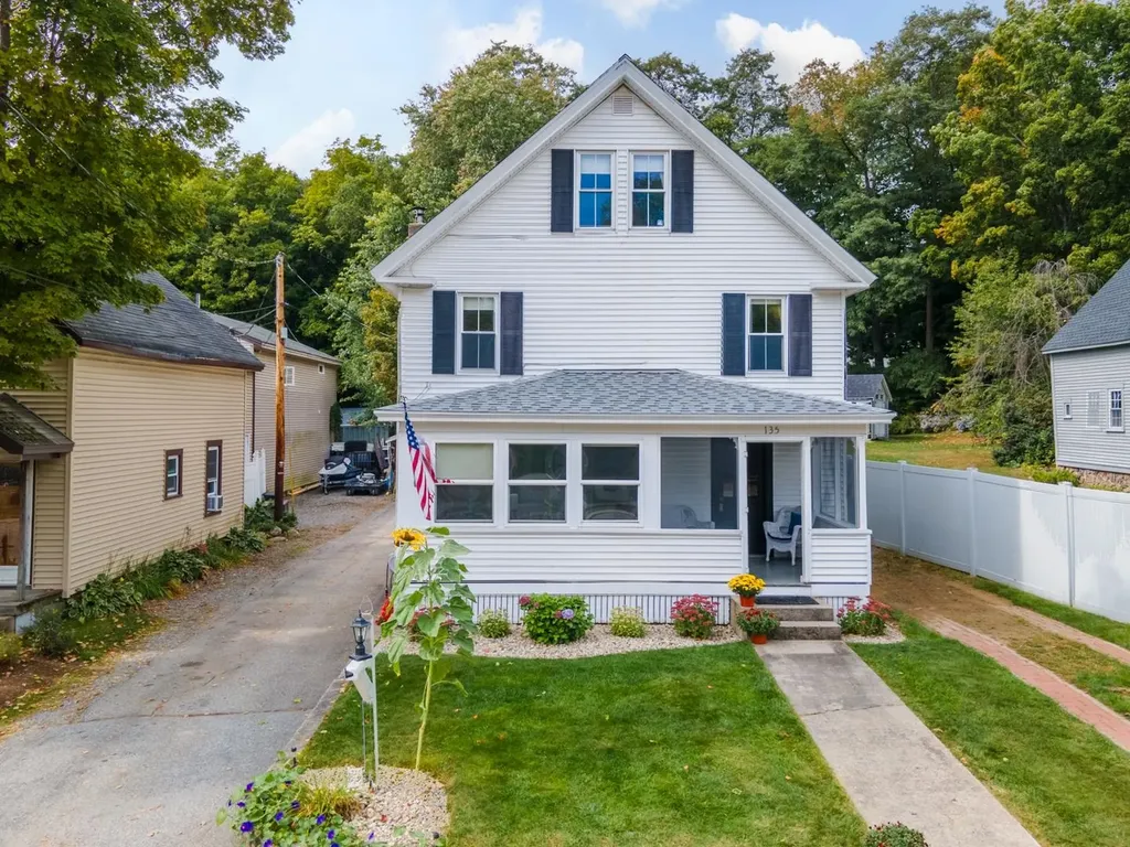 135 Main Street Meredith NH 03253