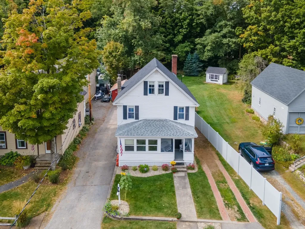 135 Main Street Meredith NH 03253