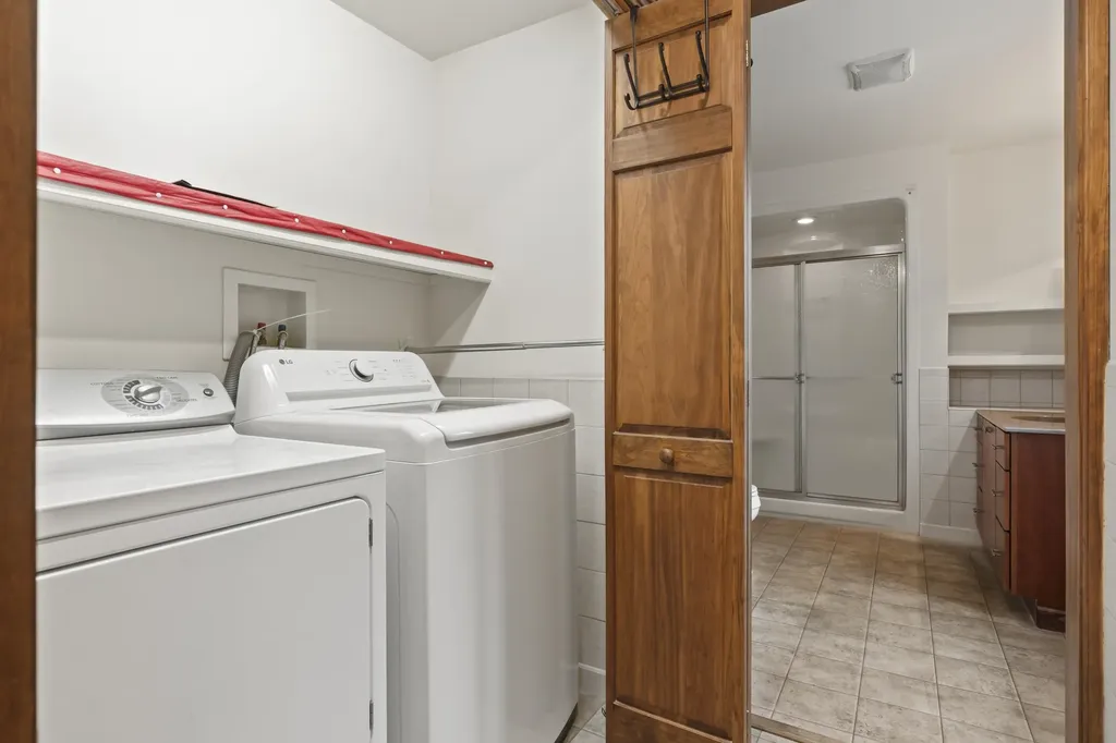 9 Elizabeth Street Rochester NH 03867