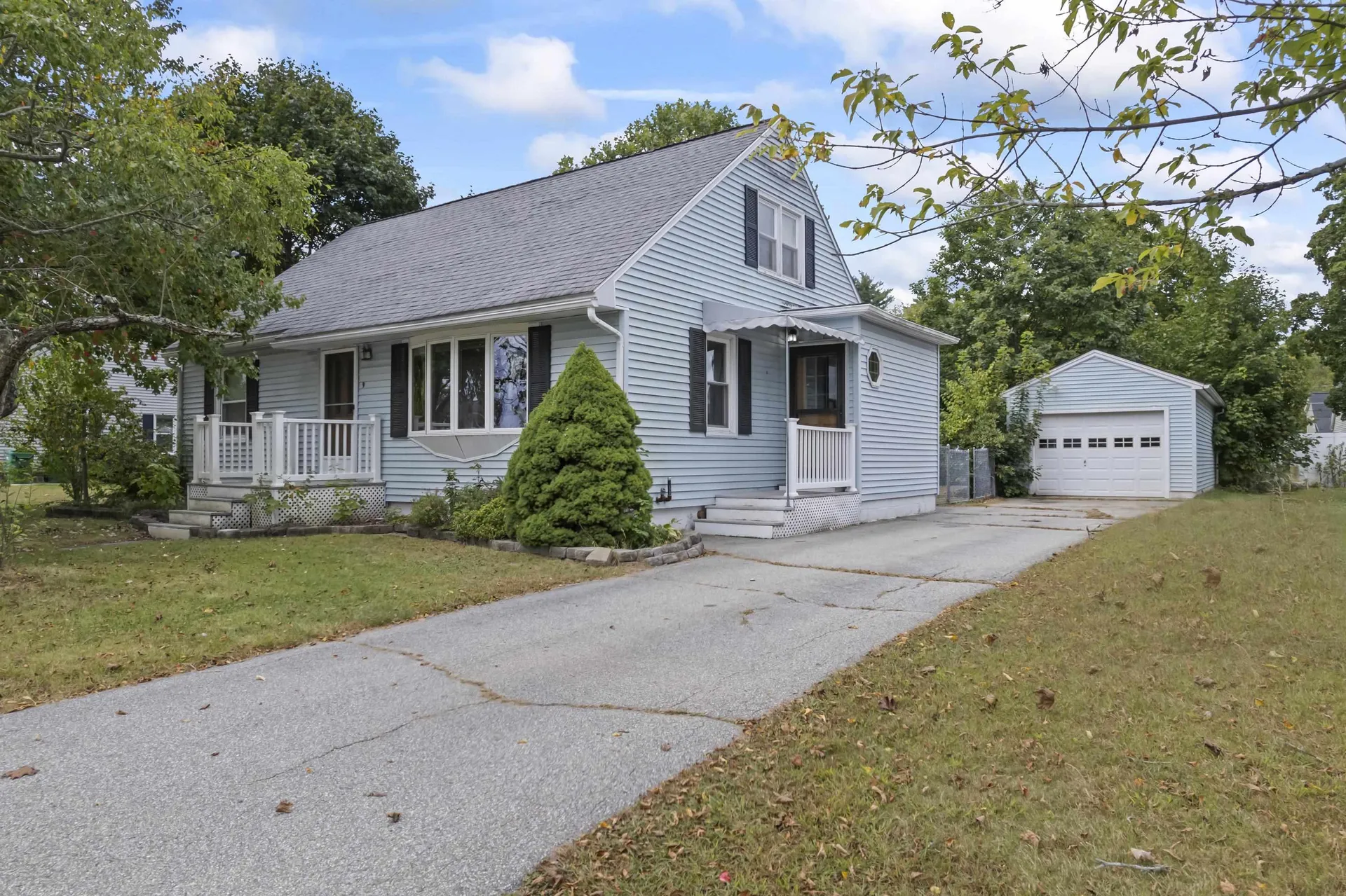 9 Elizabeth Street Rochester NH 03867