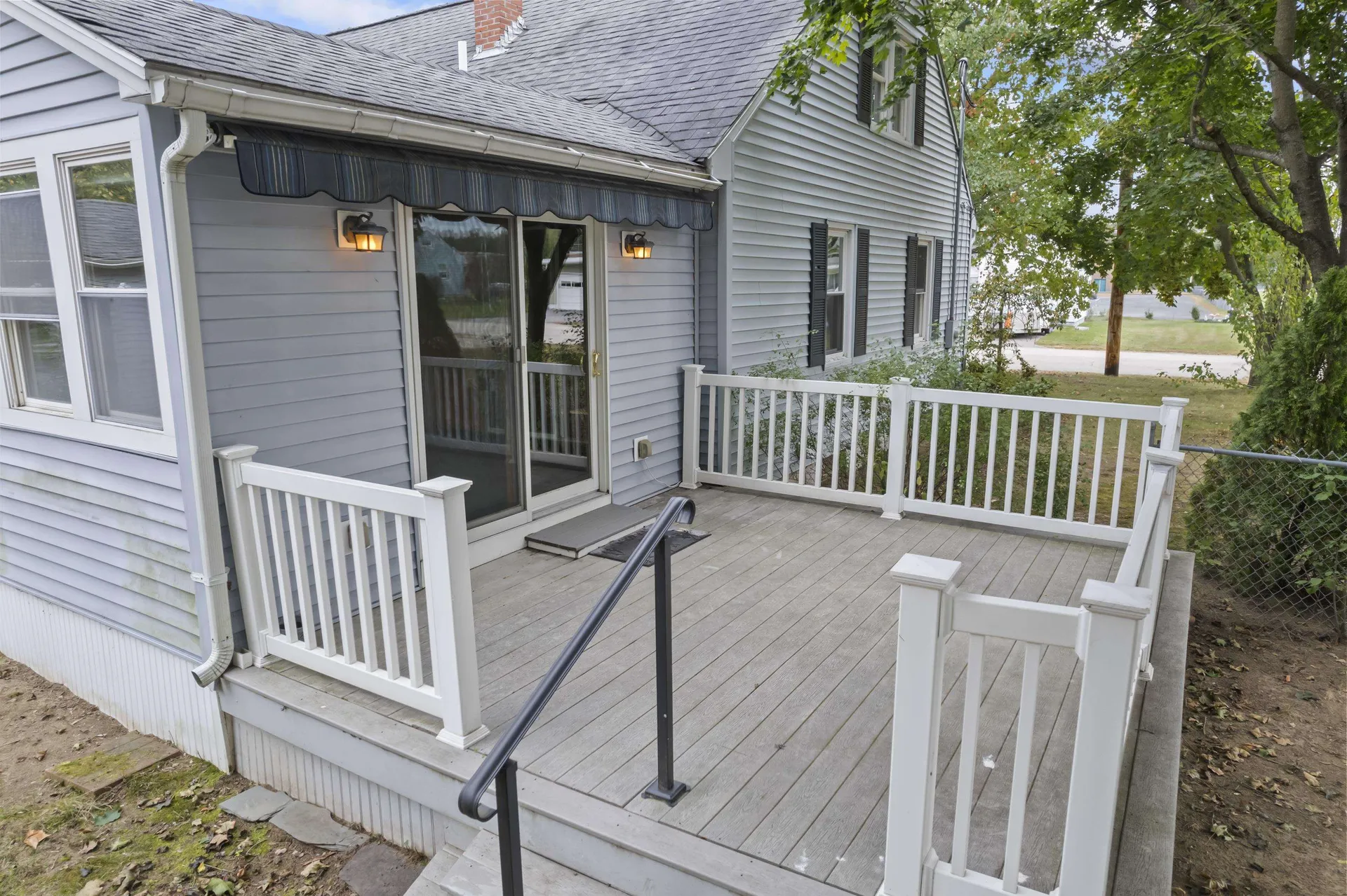 9 Elizabeth Street Rochester NH 03867
