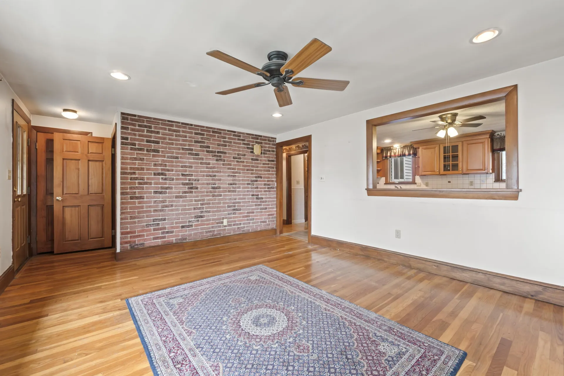 9 Elizabeth Street Rochester NH 03867