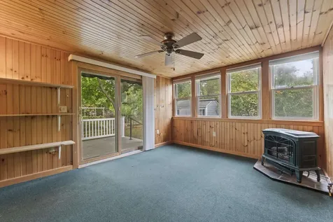 9 Elizabeth Street Rochester NH 03867