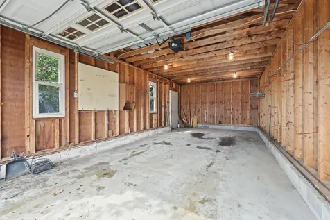 9 Elizabeth Street Rochester NH 03867