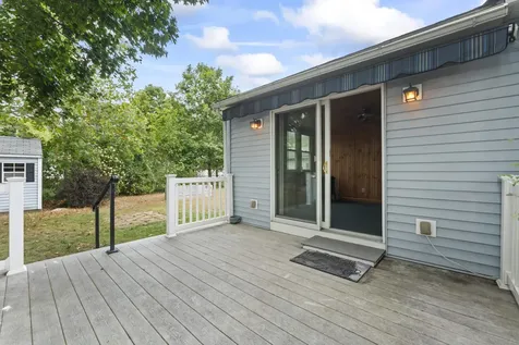 9 Elizabeth Street Rochester NH 03867