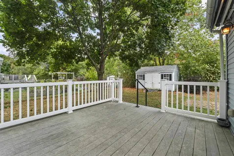 9 Elizabeth Street Rochester NH 03867