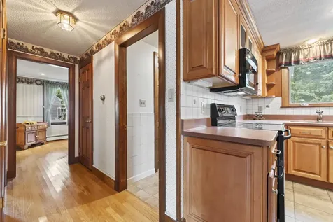 9 Elizabeth Street Rochester NH 03867