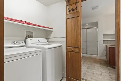 9 Elizabeth Street Rochester NH 03867