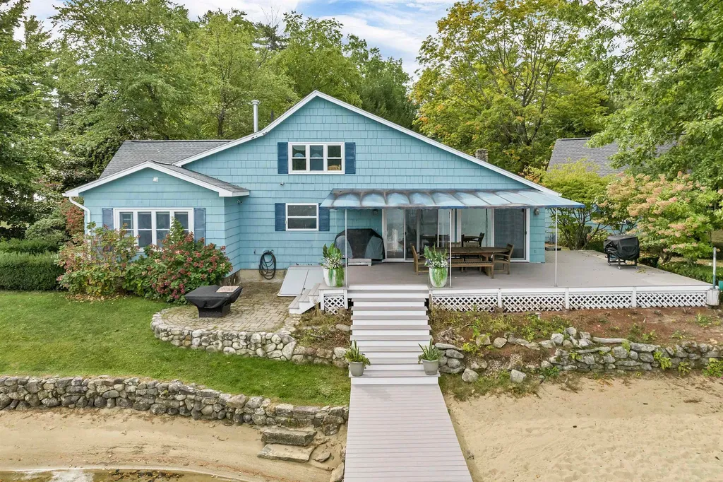 17 Wentworth Cove Road Laconia NH 03246