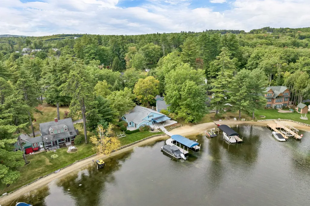 17 Wentworth Cove Road Laconia NH 03246