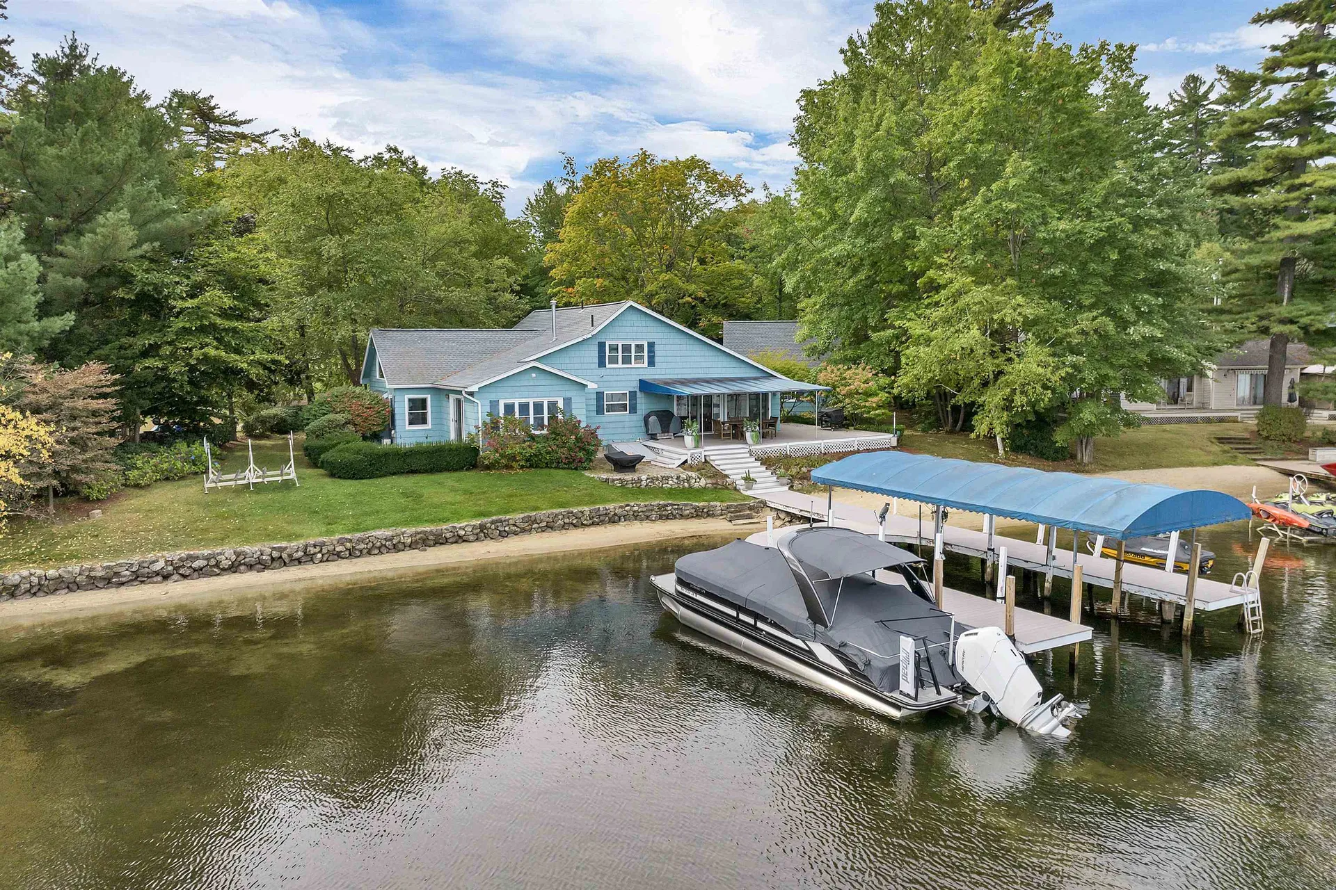 17 Wentworth Cove Road Laconia NH 03246