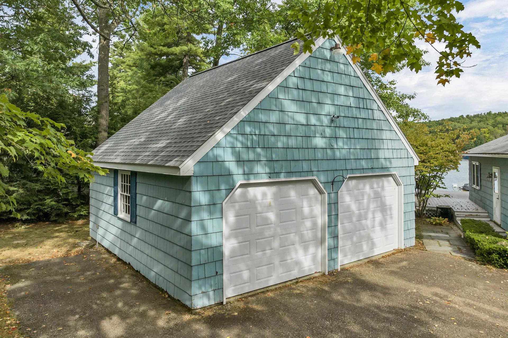17 Wentworth Cove Road Laconia NH 03246
