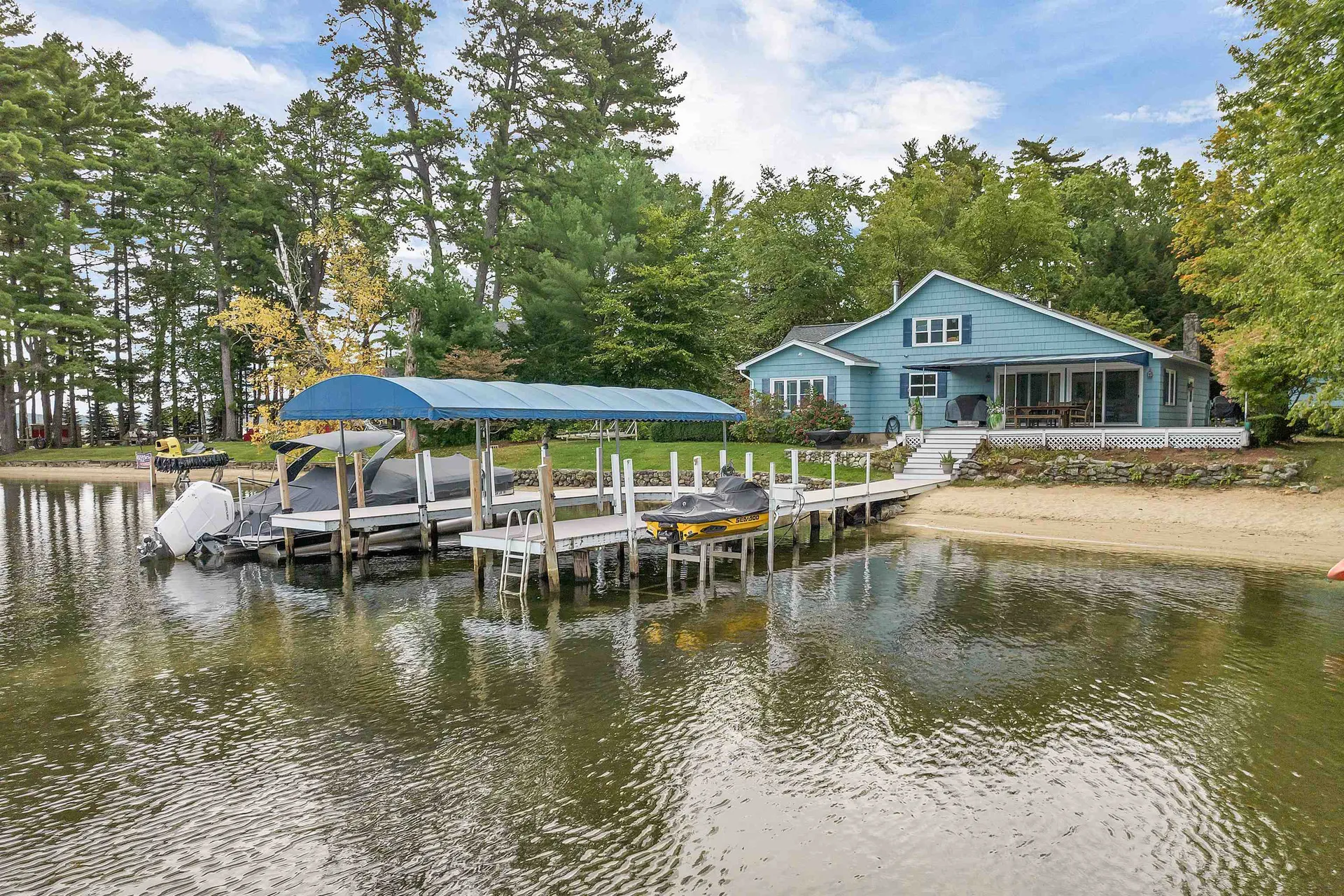 17 Wentworth Cove Road Laconia NH 03246