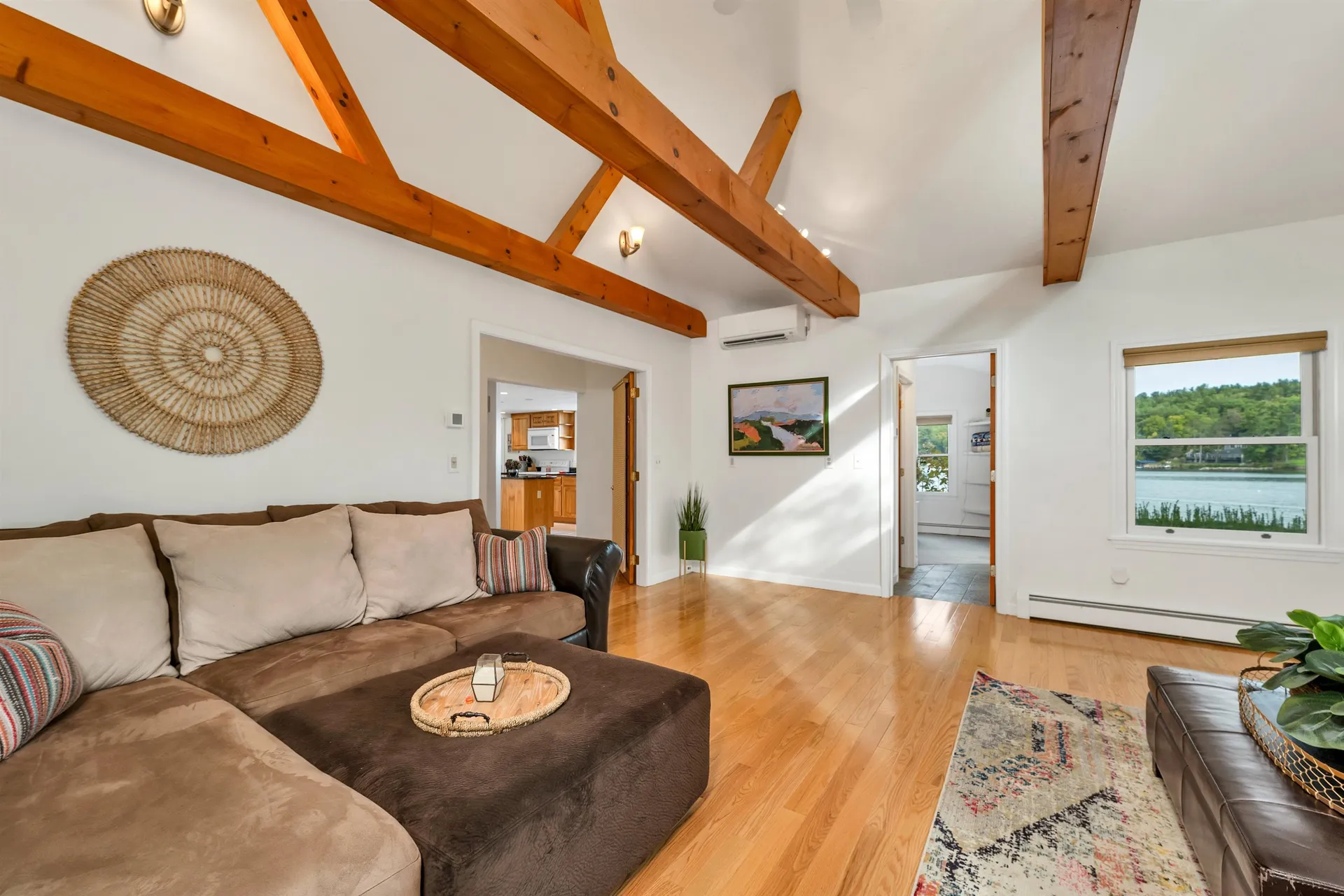 17 Wentworth Cove Road Laconia NH 03246