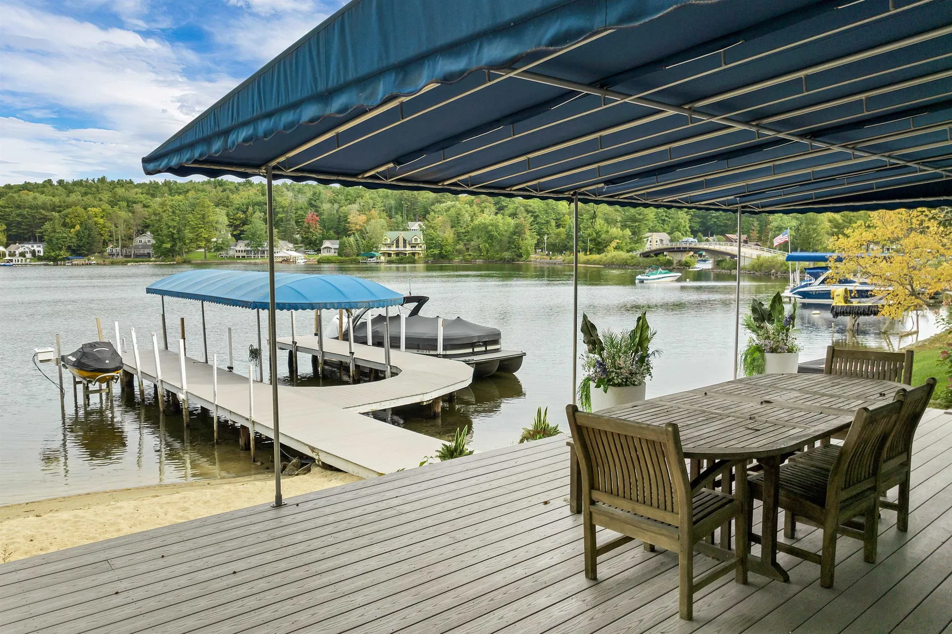 17 Wentworth Cove Road Laconia NH 03246