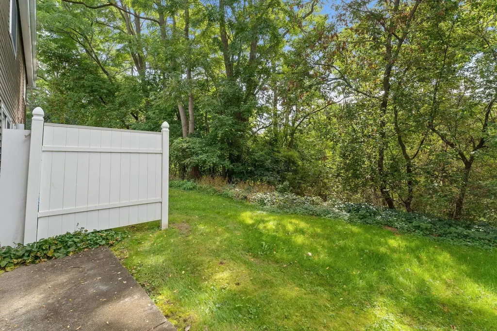 O6 Grandview Drive South Burlington VT 05403