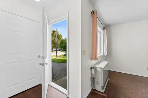 O6 Grandview Drive South Burlington VT 05403
