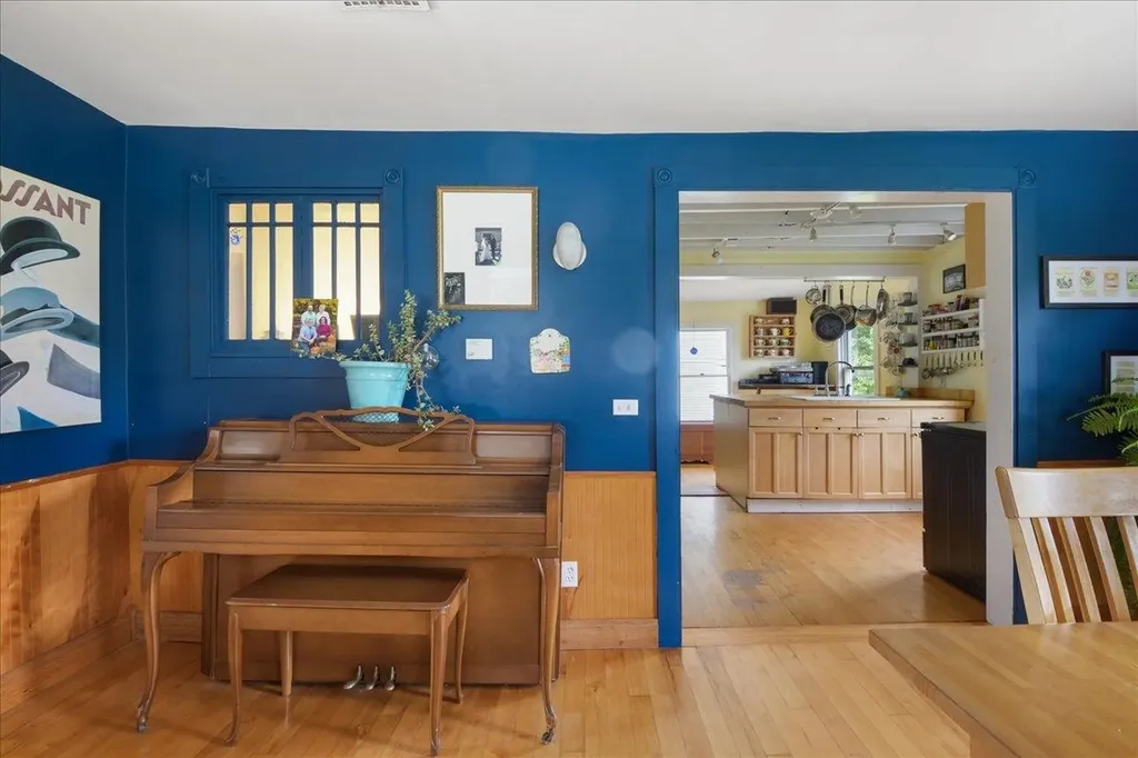 57 Liberty Street Bristol VT 05443