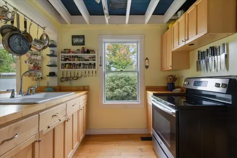 57 Liberty Street Bristol VT 05443