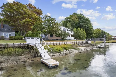 65 Boston Harbor Road Dover NH 03820