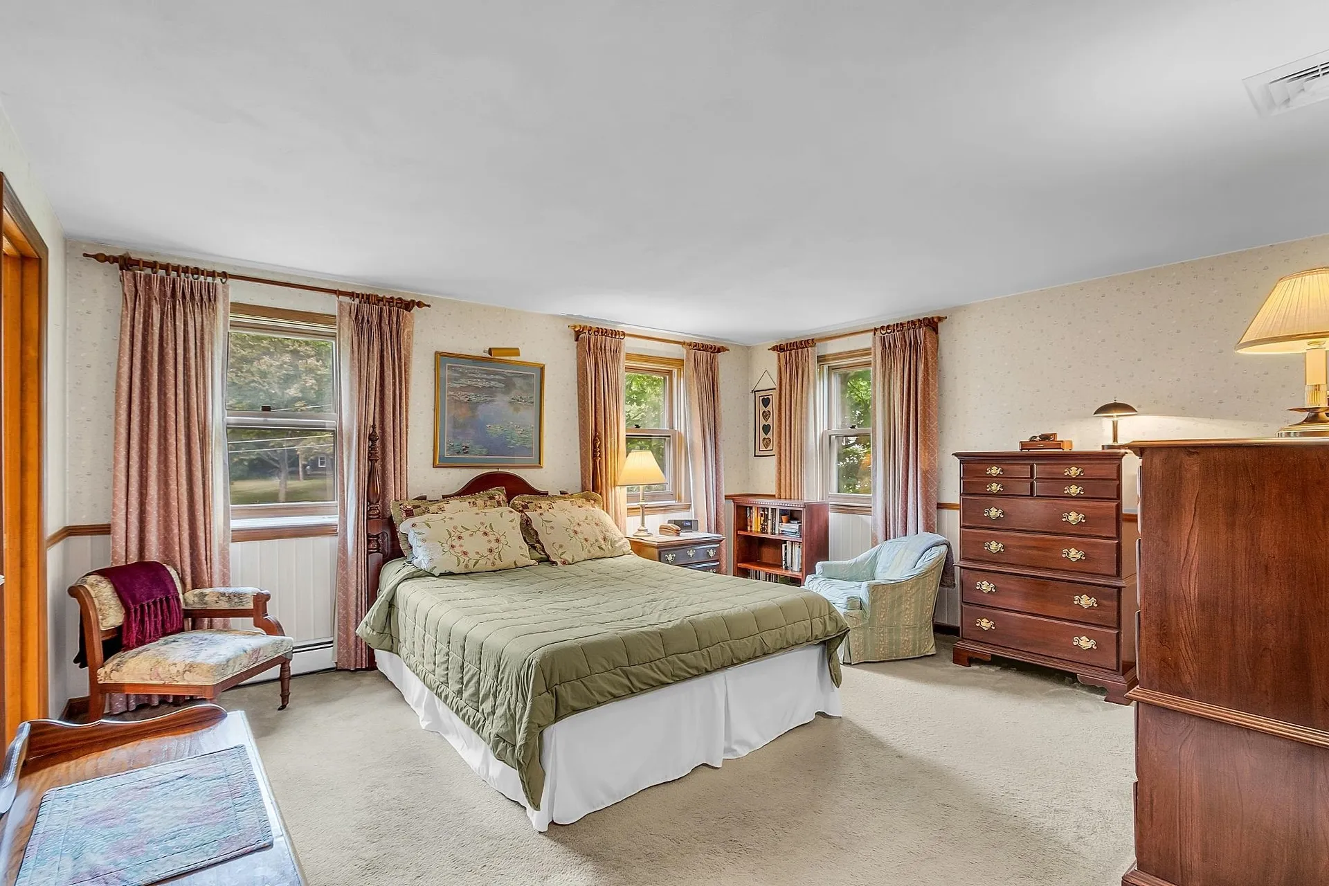 95 Chappy Lane Salem NH 03079