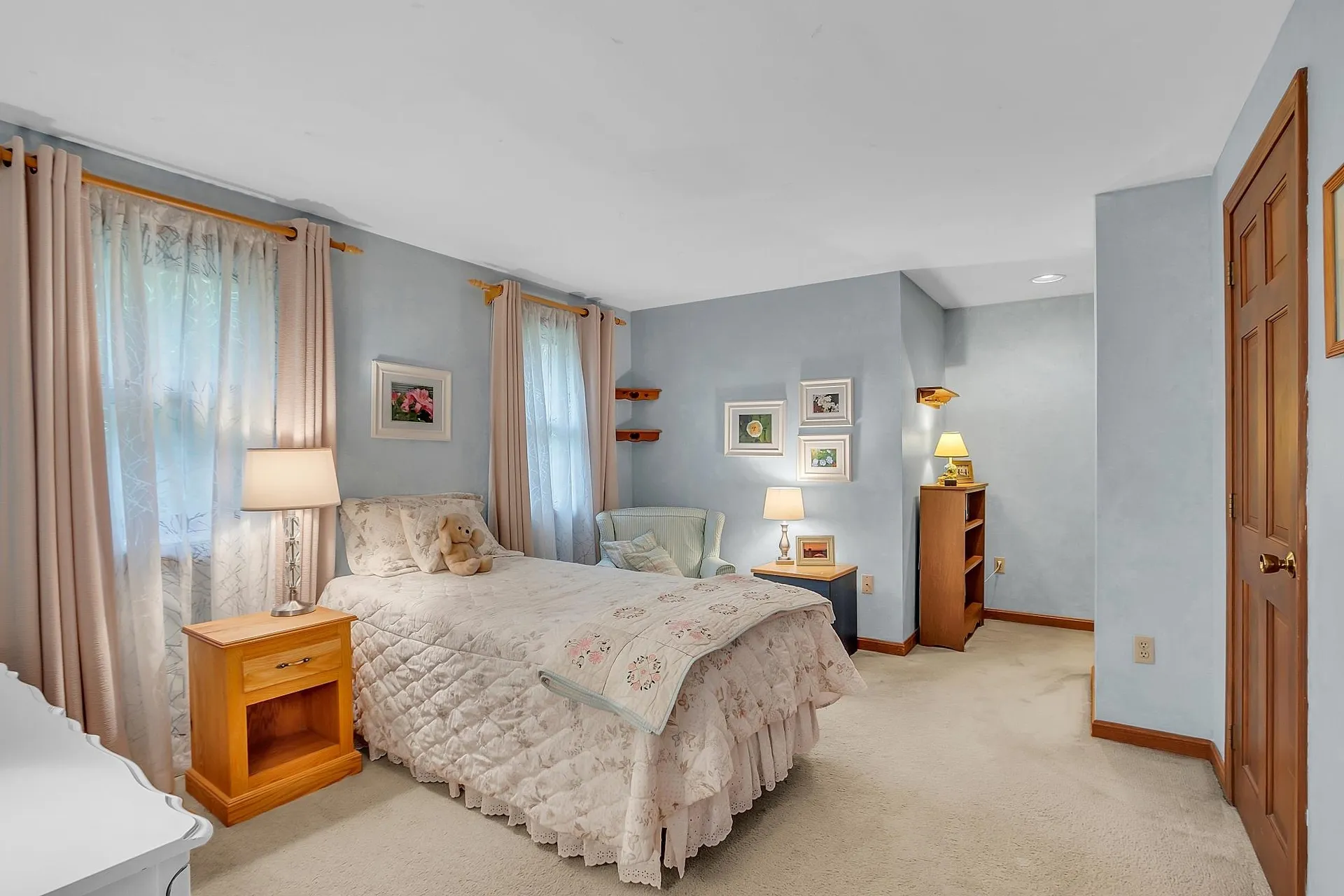 95 Chappy Lane Salem NH 03079