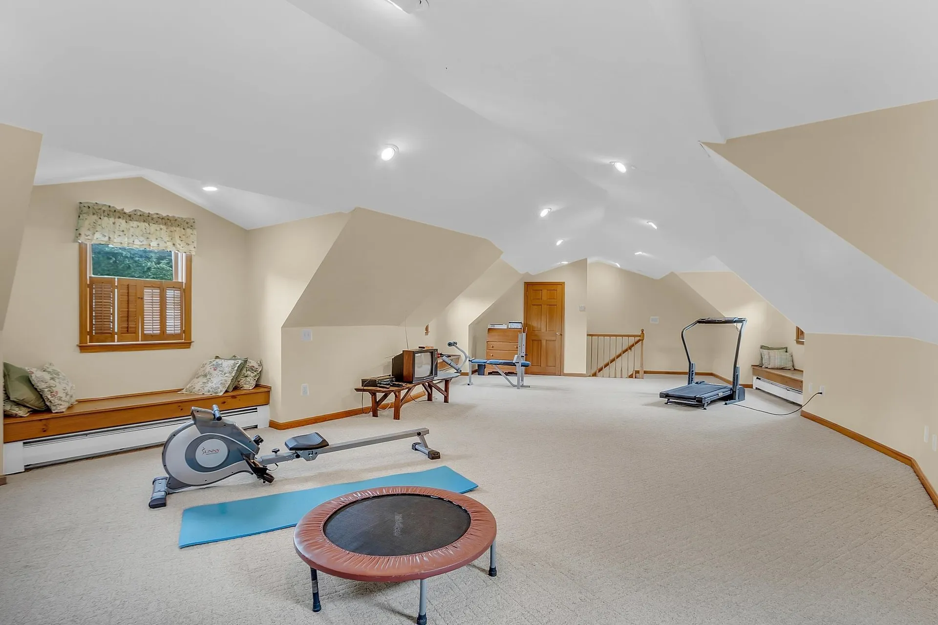 95 Chappy Lane Salem NH 03079