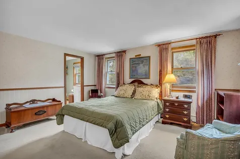 95 Chappy Lane Salem NH 03079