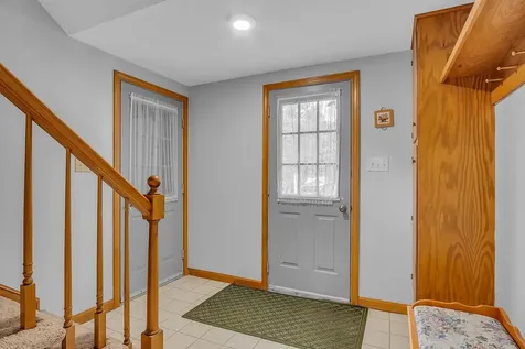95 Chappy Lane Salem NH 03079