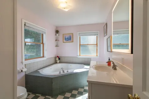 2557 Spaulding Road St. Johnsbury VT 05819