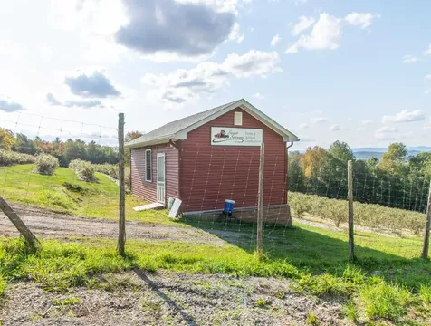 2557 Spaulding Road St. Johnsbury VT 05819