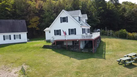 2557 Spaulding Road St. Johnsbury VT 05819