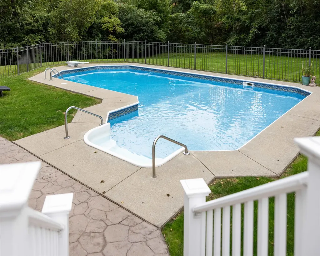 38 Bay View Drive St. Albans Town VT 05478