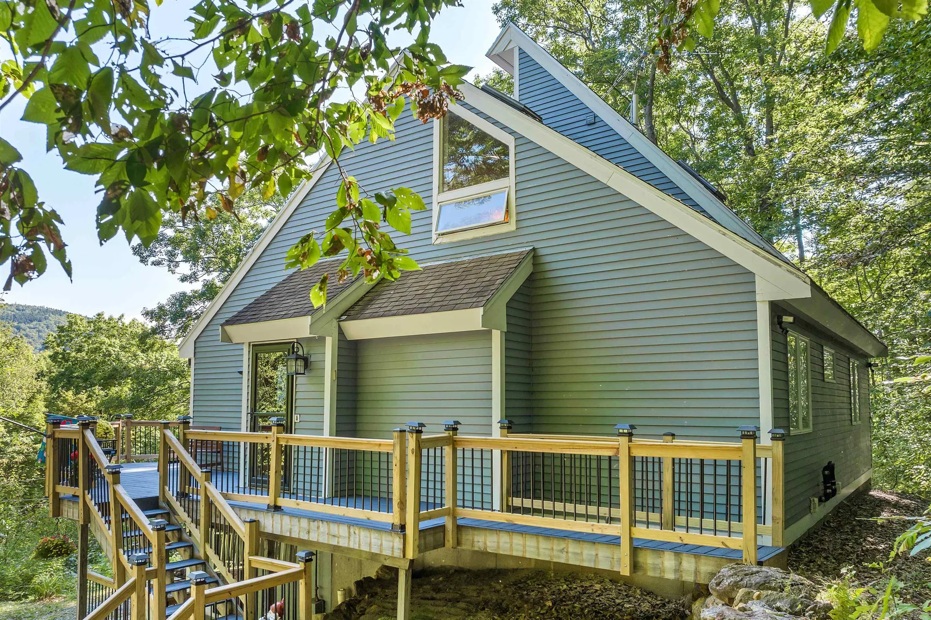 8 Schuyler Drive Campton NH 03223