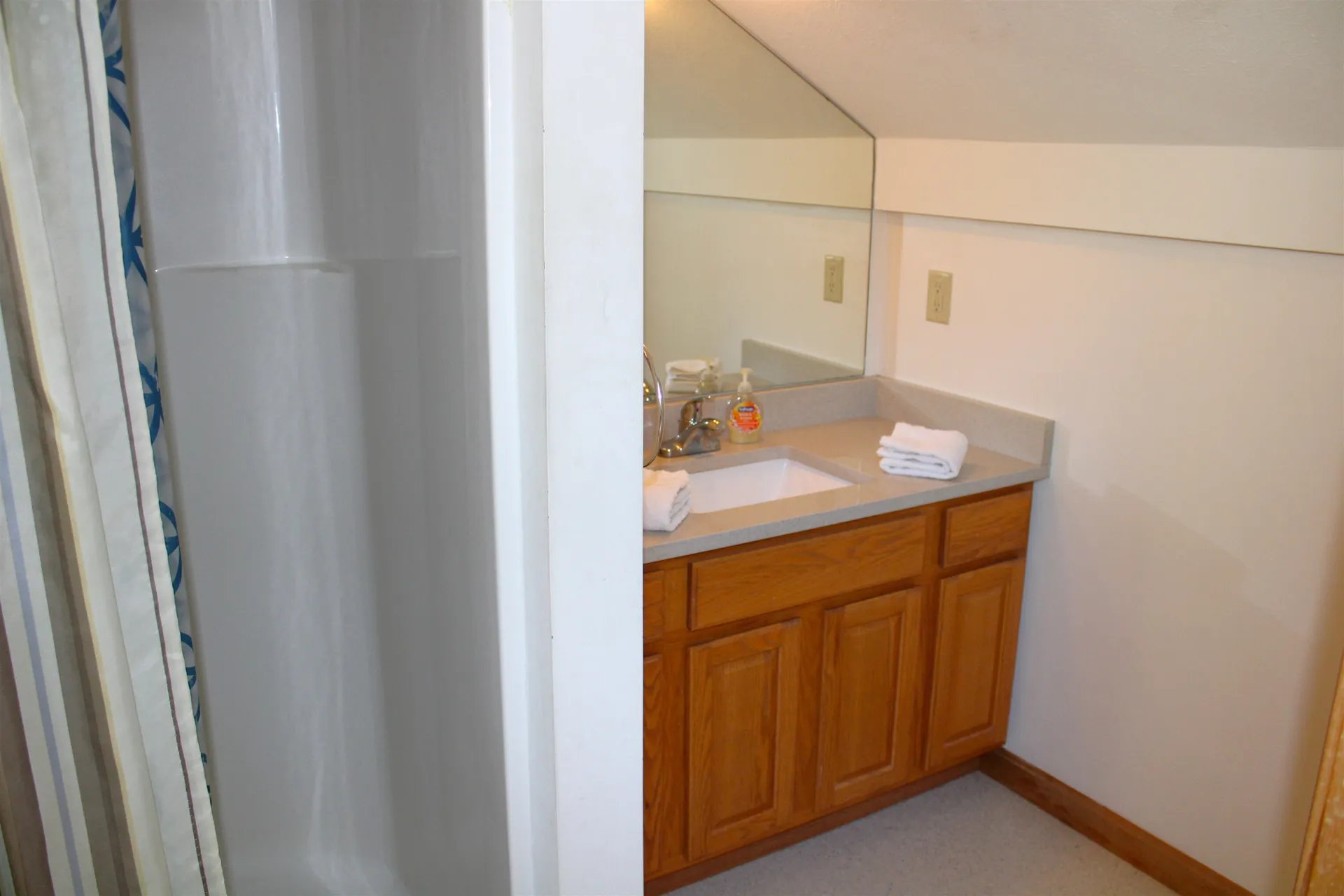 1660 Daniel Webster Highway Woodstock NH 03293