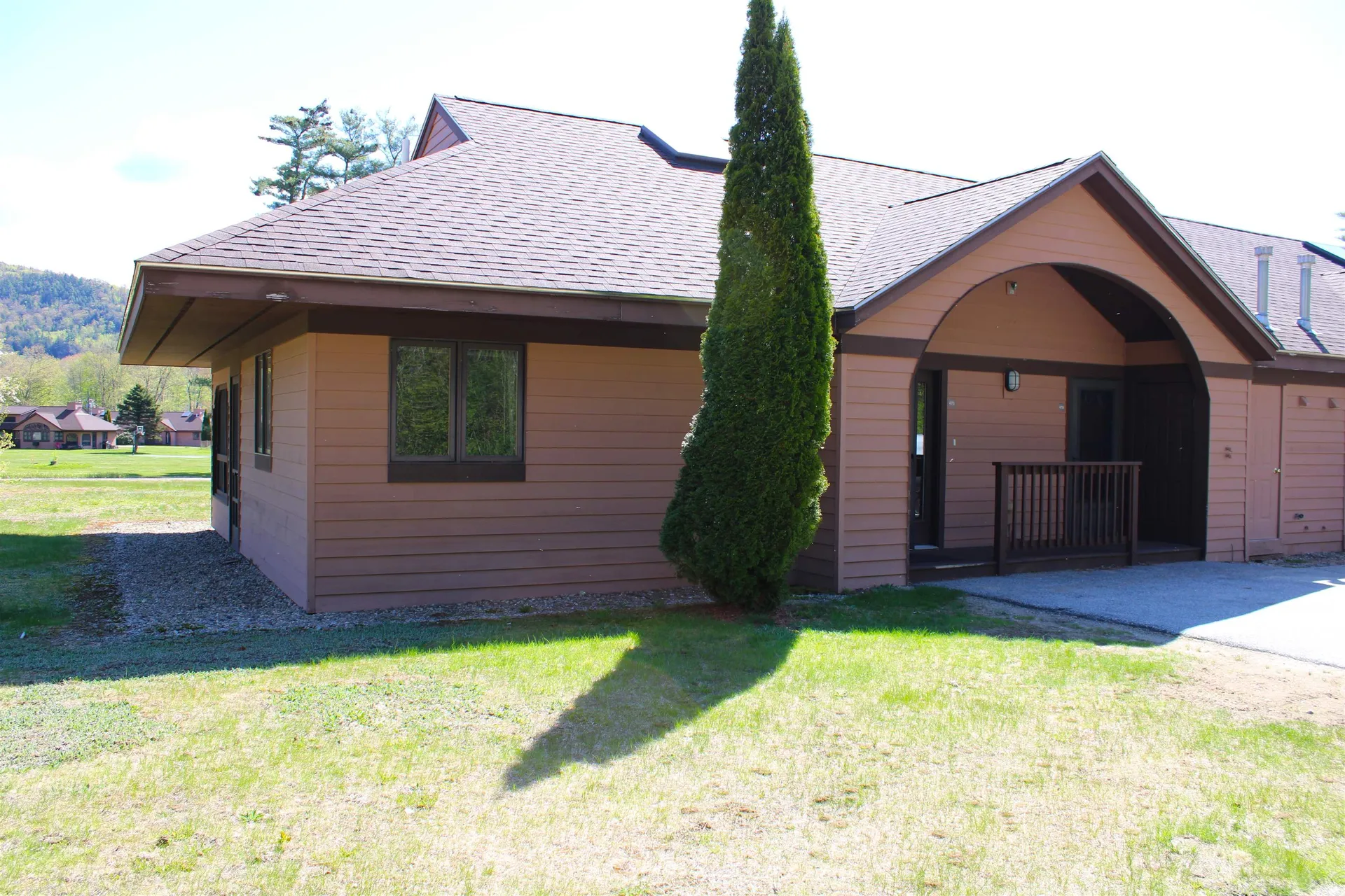 1660 Daniel Webster Highway Woodstock NH 03293