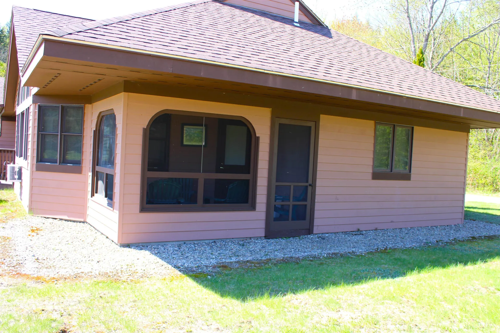 1660 Daniel Webster Highway Woodstock NH 03293