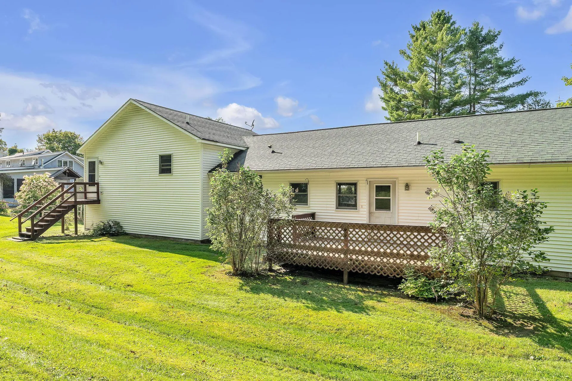 35 Pleasant Street Stowe VT 05672
