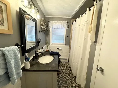 5 Reynolds Street Proctor VT 05765