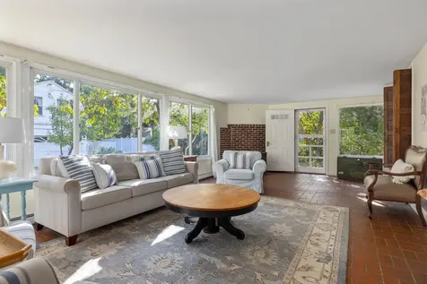 60 Sea Road Rye NH 03871