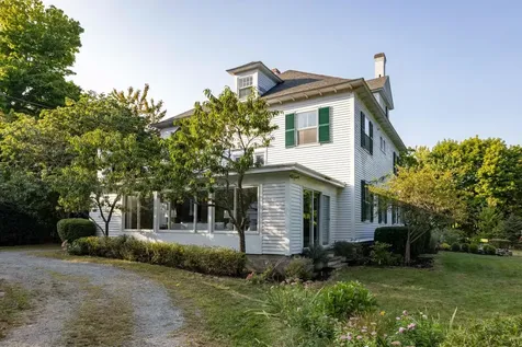 60 Sea Road Rye NH 03871