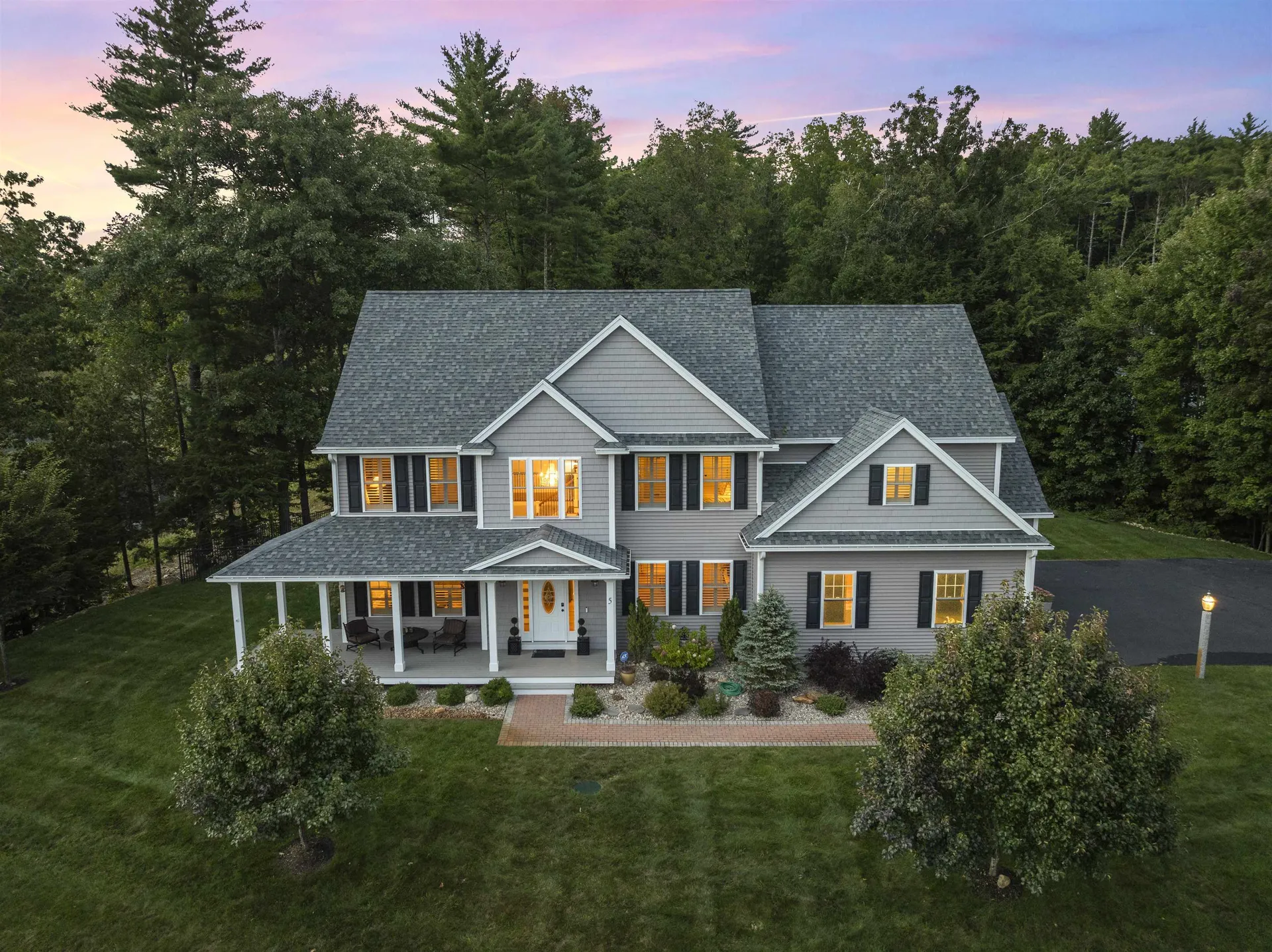 5 Sprague Mill Road Bedford NH 03110