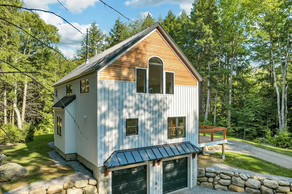 19 Equinox Drive Thornton NH 03285