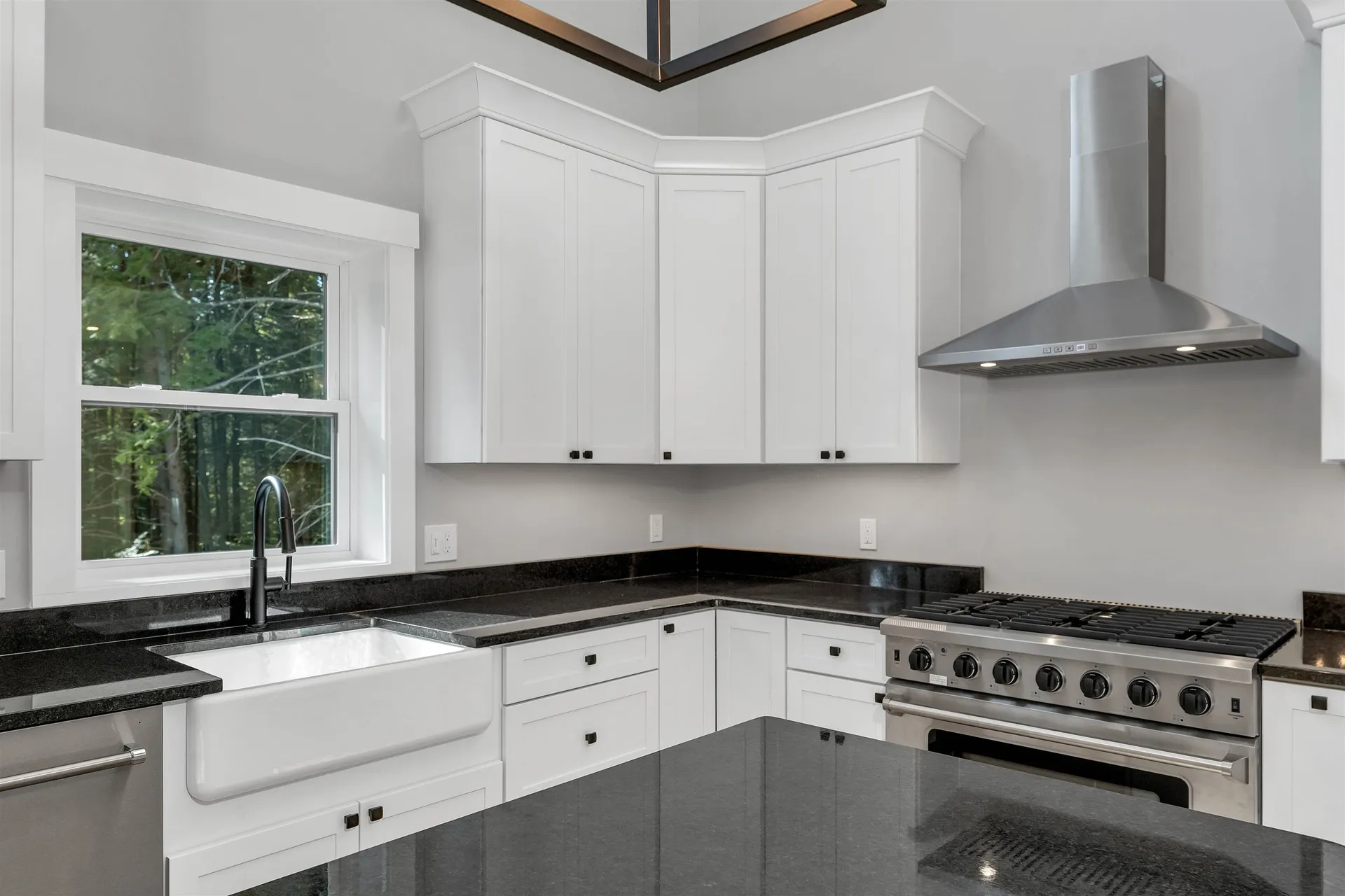 19 Equinox Drive Thornton NH 03285